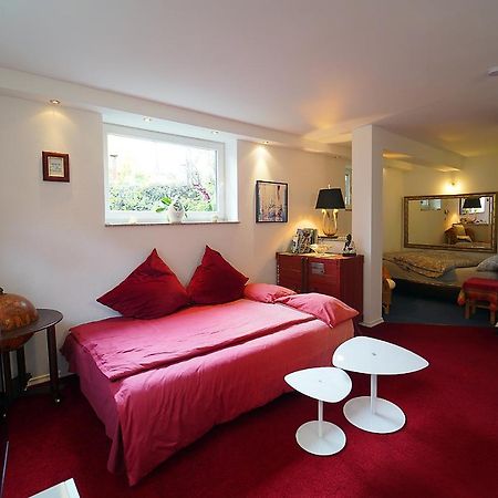 Freundliche Ferienwohnung Bad Urach Luaran gambar